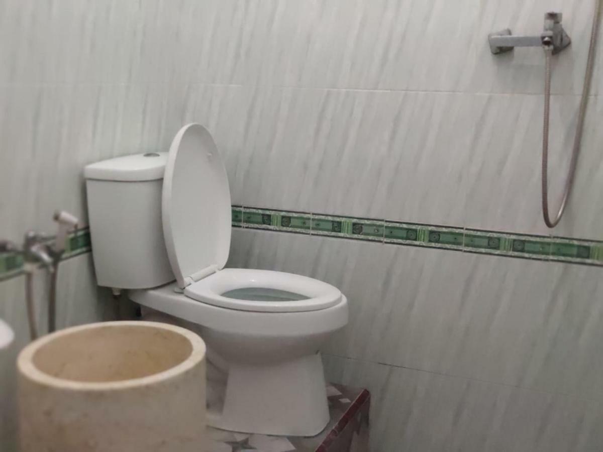 Hotel Boegenviel Syariah Lamongan Buitenkant foto